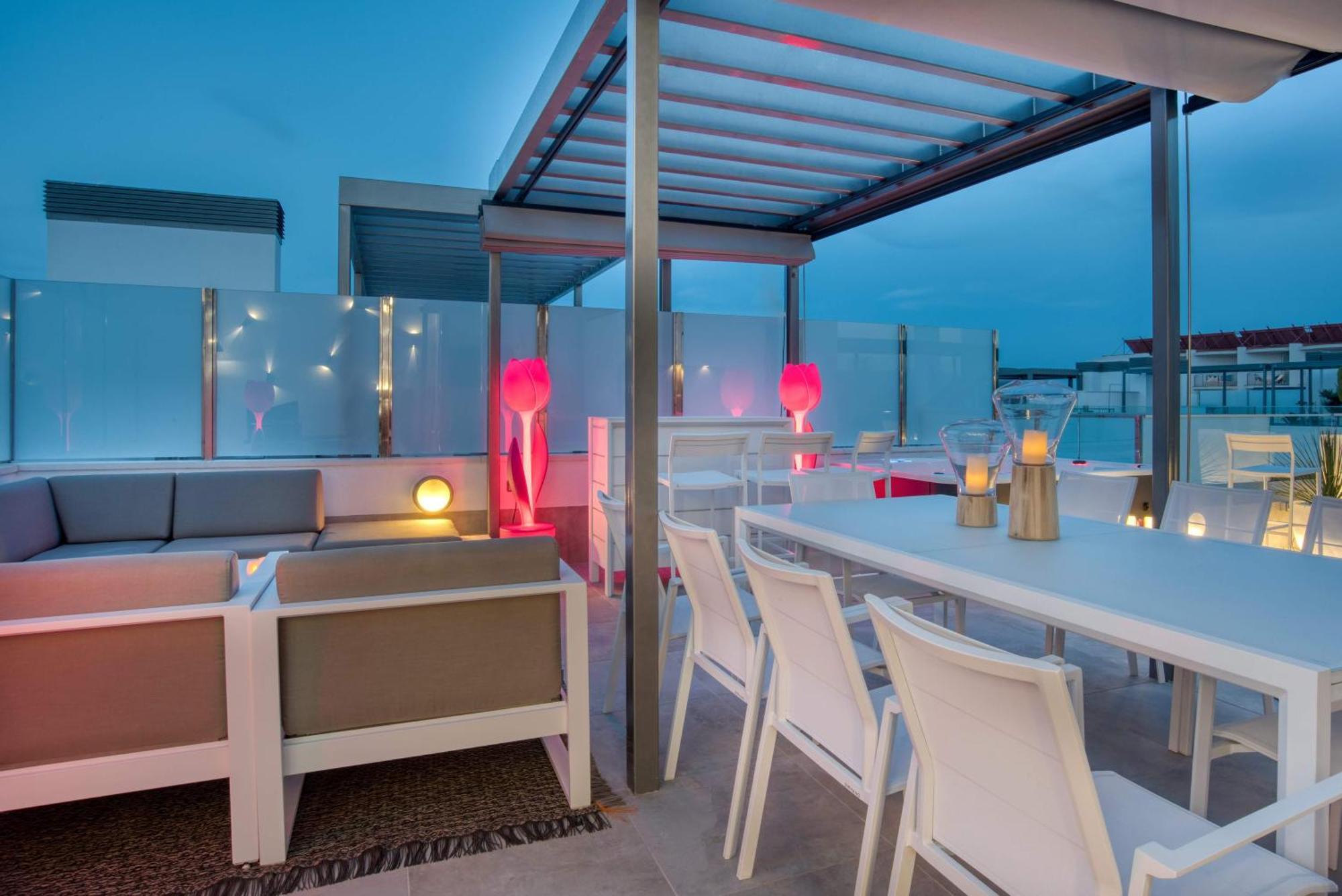 Penthouse On The First Line Apartment Platja d'Aro Exterior photo