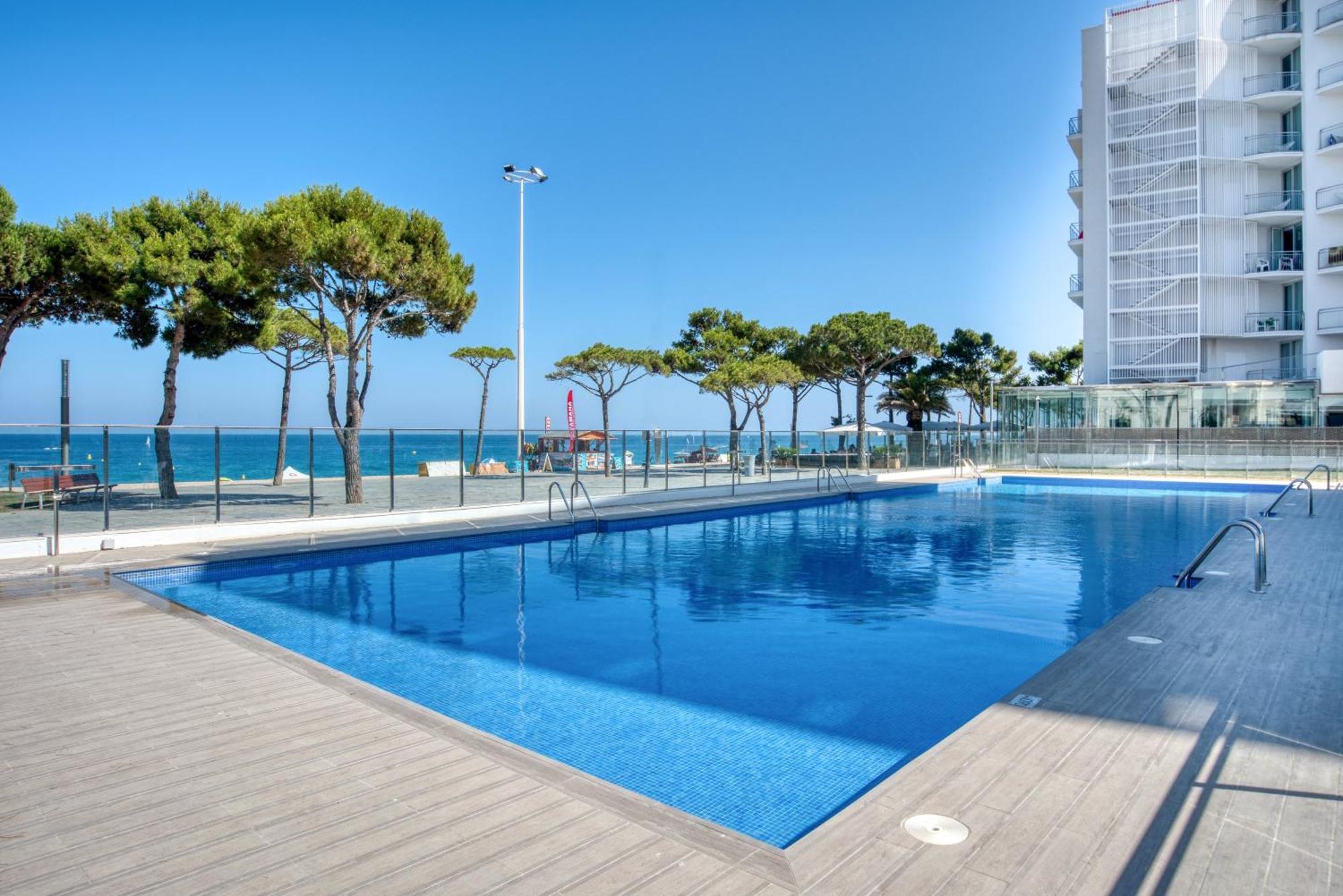 Penthouse On The First Line Apartment Platja d'Aro Exterior photo